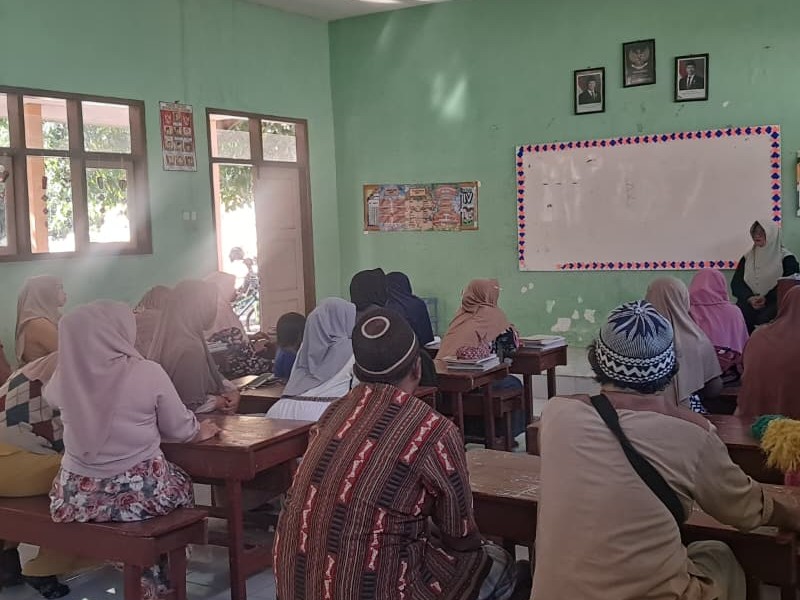Rapat Wali Murid Bahas Program Sekolah dan Ekstrakurikuler