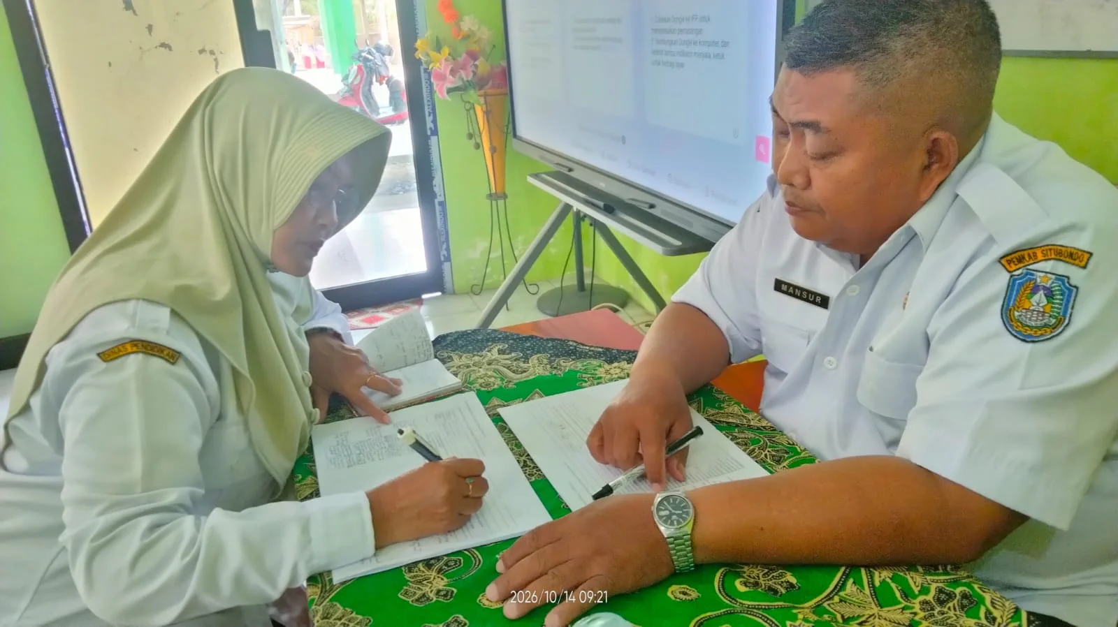 Penilaian Kinerja Kepala Sekolah SDN 2 Curah Cottok Berlangsung Lancar, Wujud Komitmen Meningkatkan Mutu Pendidikan